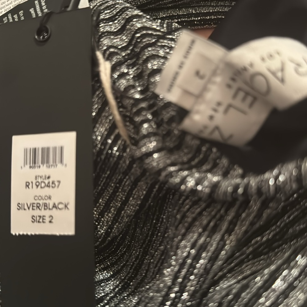 Rachel Zoe shimmering fitted Knitted Dress - Picture 4 of 5